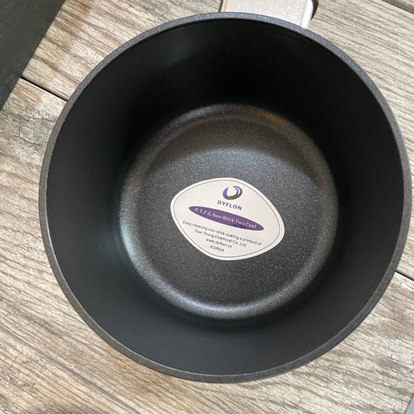 NEW NOX 1.5 Qt Sauce Pan with Lid Non Stick Coating Wooden Handle FDA Approved - Picture 9 of 10